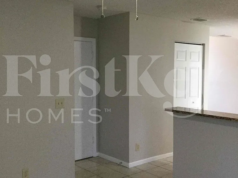 3085 Lighthouse Pl — Photo 2