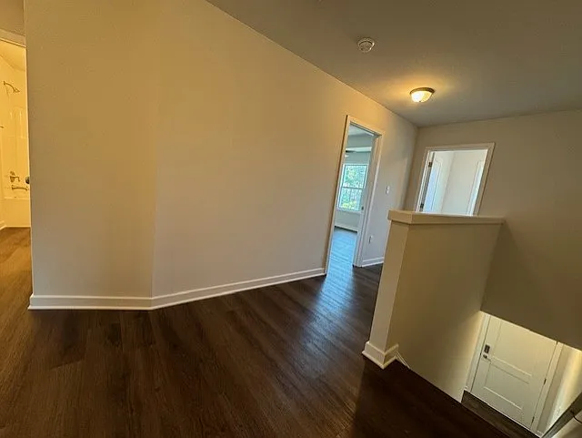 121 Europa Way — Photo 13
