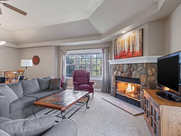 5th image of 9444 S Northhaven Ct #22002