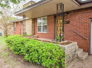 2313 N Wheeler Ave, Bethany, OK 73008