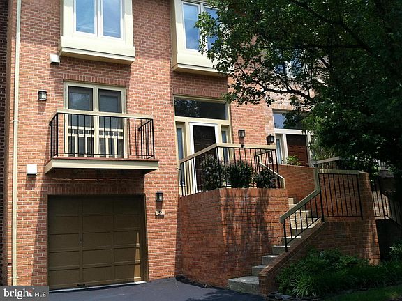 3rd image of 51 Valerian Ct