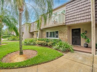 10604 Carrollbrook Ln, Tampa, FL 33618