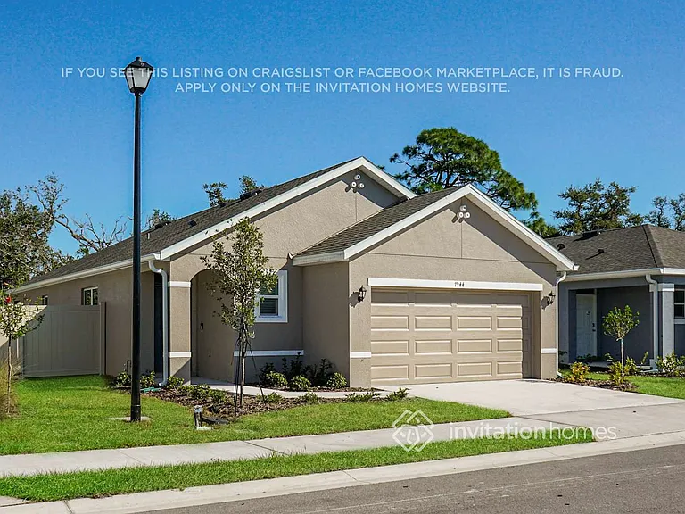7944 Majestic Palms Ct — Photo 3