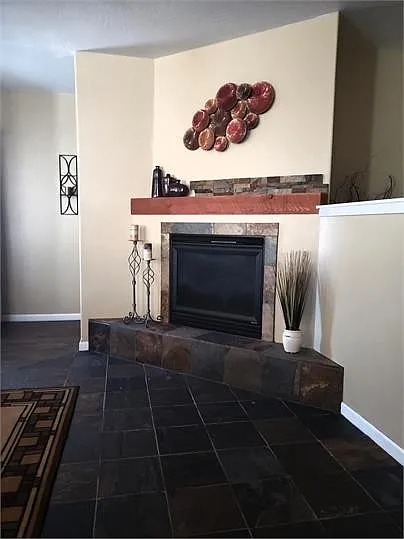 15284 Savik Ln — Photo 7