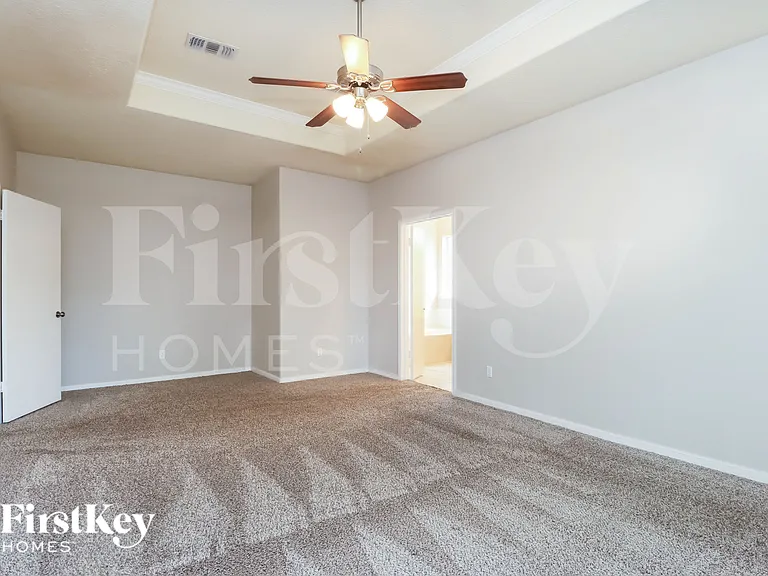9131 Landry Blvd — Photo 9