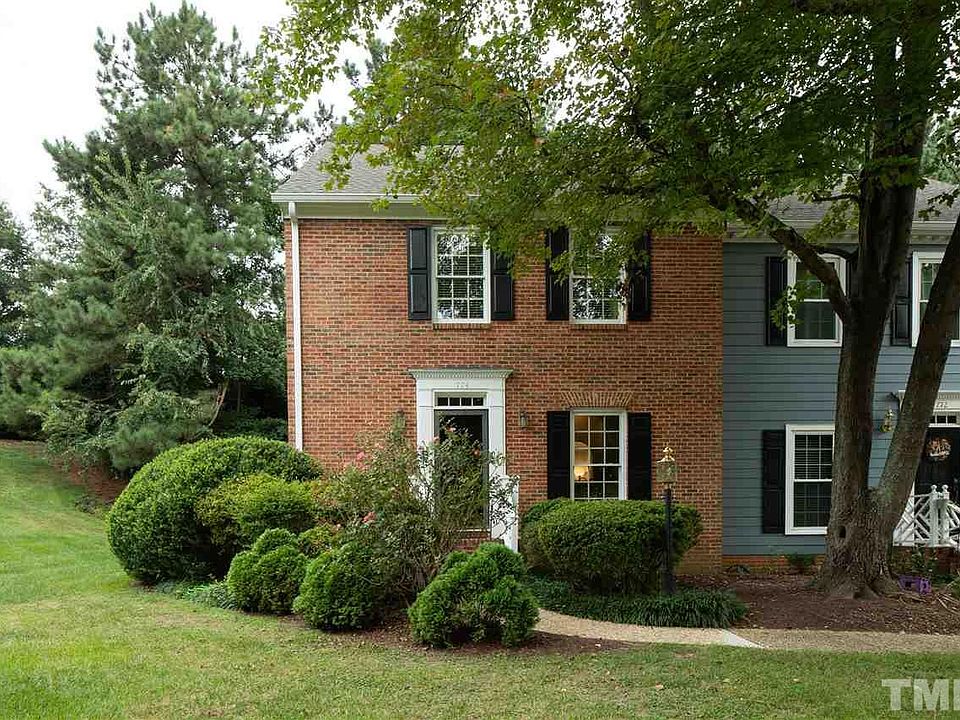 1st image of 774 Weathergreen Dr