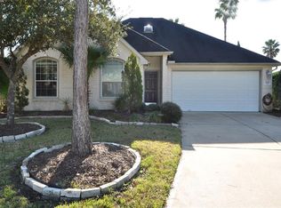 3130 Valley Ct, Manvel, TX 77578