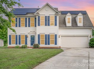 12211 Cabin Creek Ct, Charlotte, NC 28269