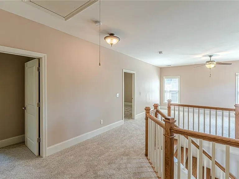 1645 Woodward Way — Photo 76