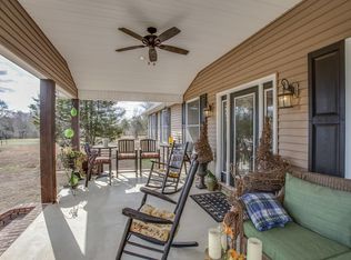 5339 Creek View Rd, Columbia, TN 38401