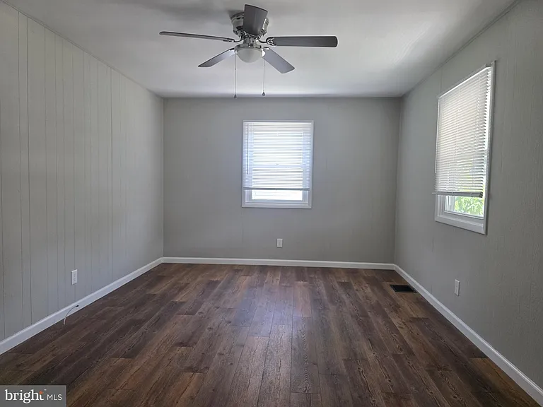50 Princeton Ave — Photo 5