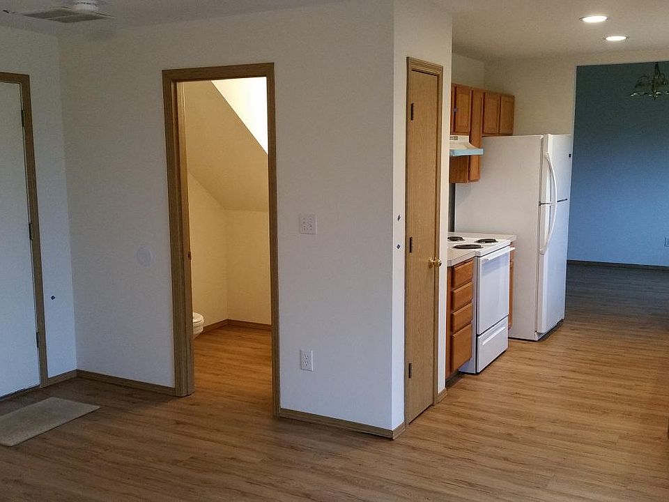 Family Room & Kitchen