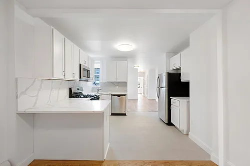 260 New York Ave #2R Photo 1
