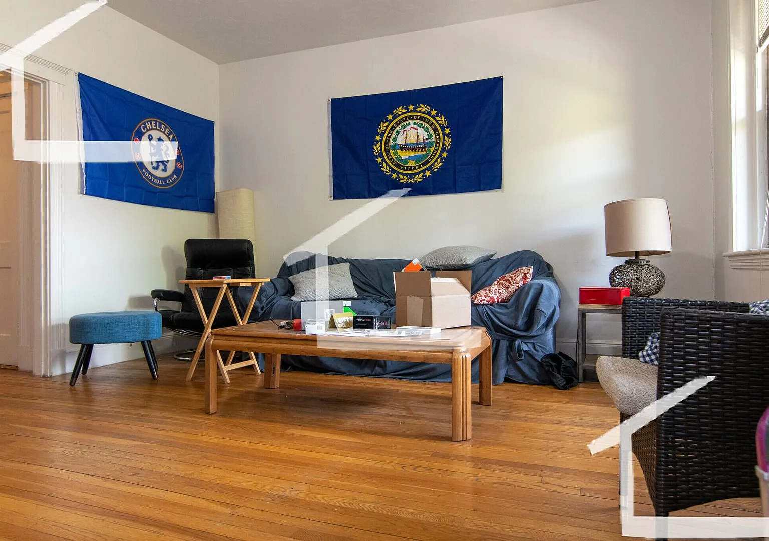 9/1 Spacious 2BR w/heat inc, balcony on Brighton/Brookline border — Photo 4