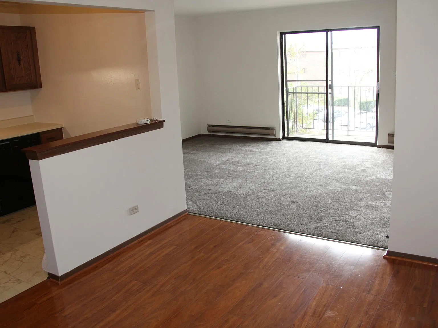 2 bed, 850 sqft, $1,450 — Photo 2