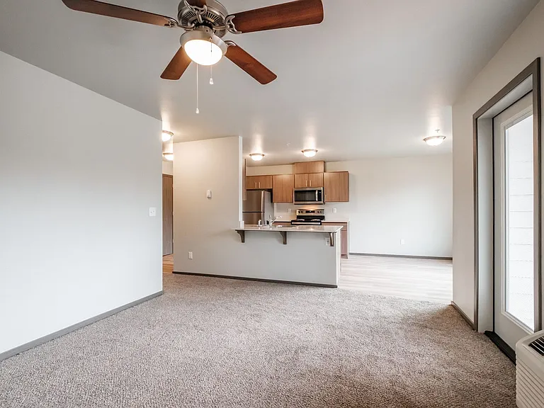 Jefferson Terrace Apartments — Photo 13