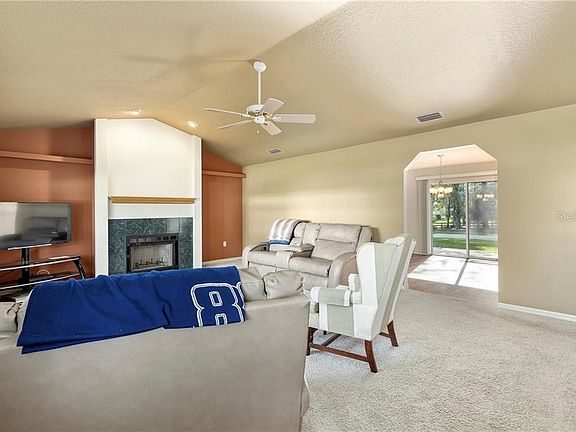 5th image of 5187 SE 37th Ave