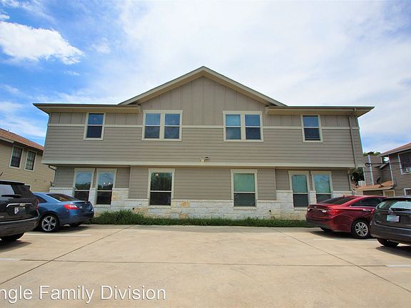 2nd image of 2216 Creekside Ln Unit A