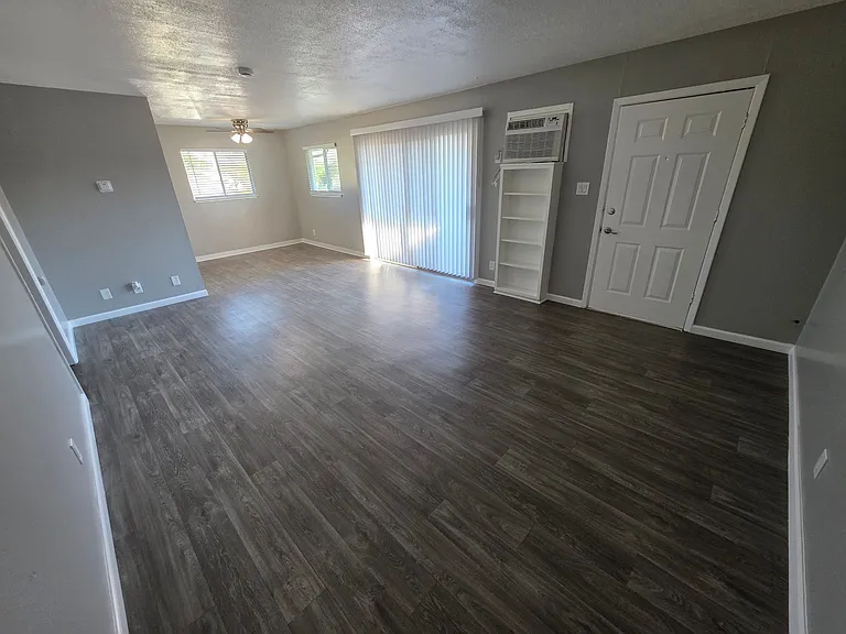 Arden Fair Apartments — Photo 37