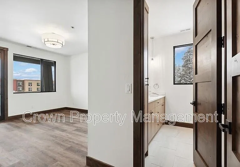 317 Akers Ln #G — Photo 20
