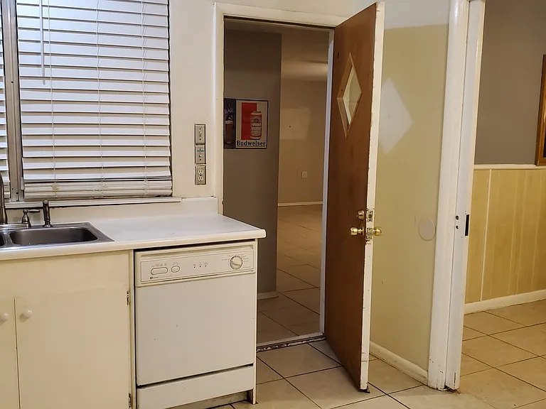 3213 Brockbank Dr — Photo 13