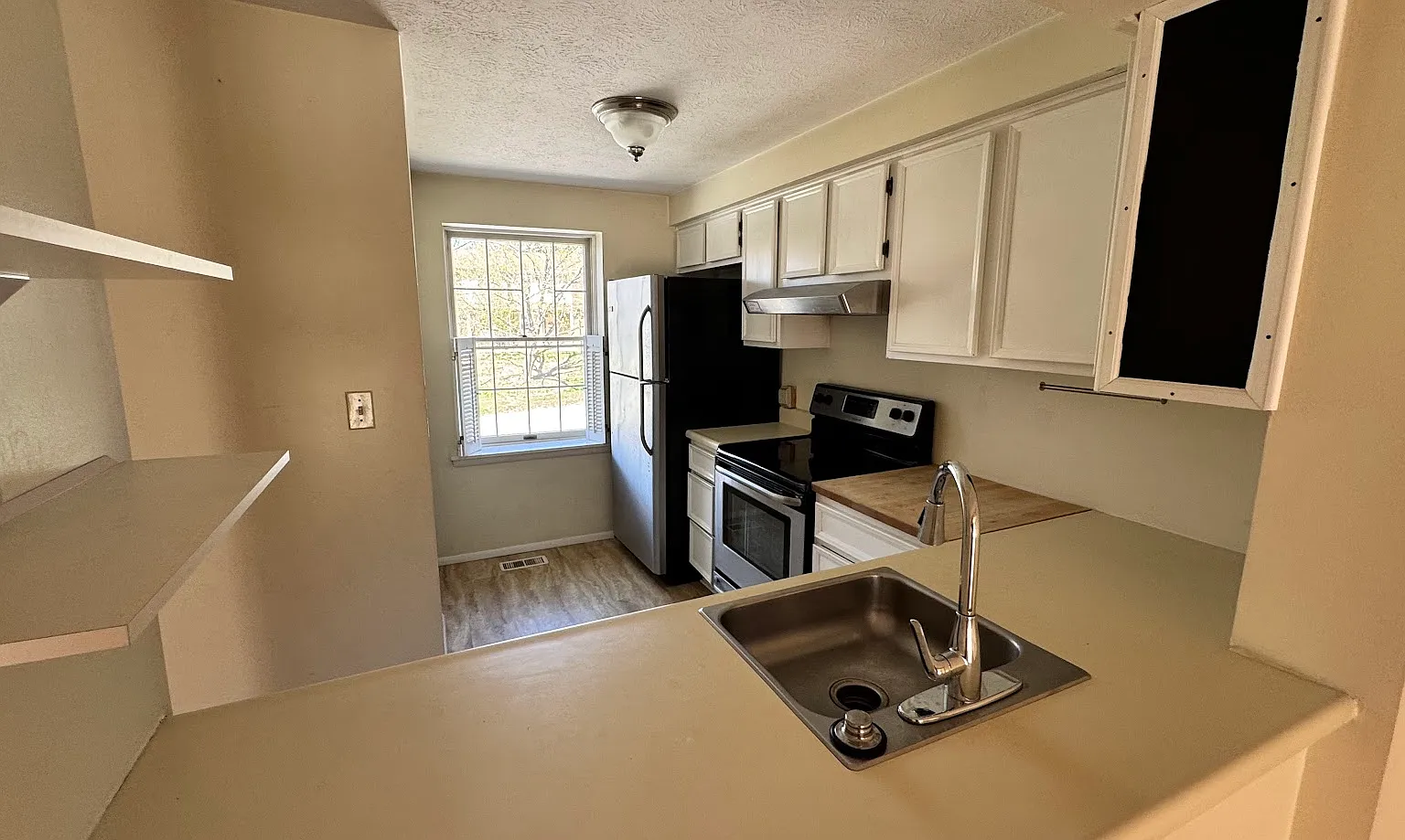 338 Quail Run Road - 1 — Photo 4