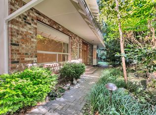 9920 SE 40th St, Mercer Island, WA 98040