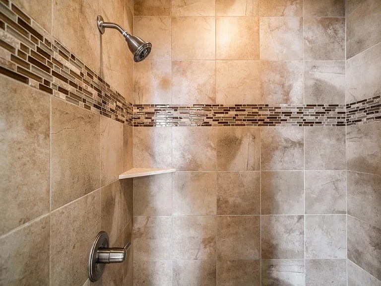9406 Harlequin St — Photo 40