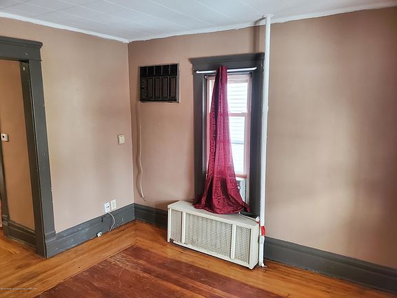 5th image of 103 Lahoma St