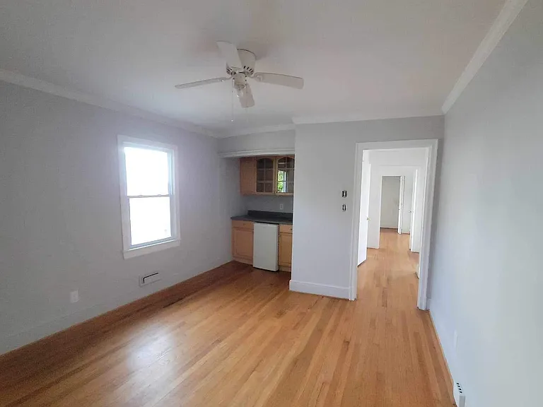 414 Otteray Ave — Photo 12
