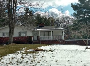 7499 N Meadowpark Dr, Walton Hills, OH