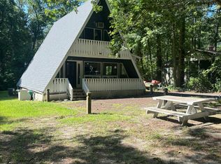 17 Sandyhook Rd, Berlin, MD 21811