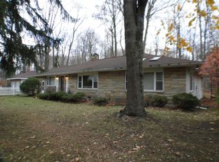 14793 Bell Ave, Three Oaks, MI 49128