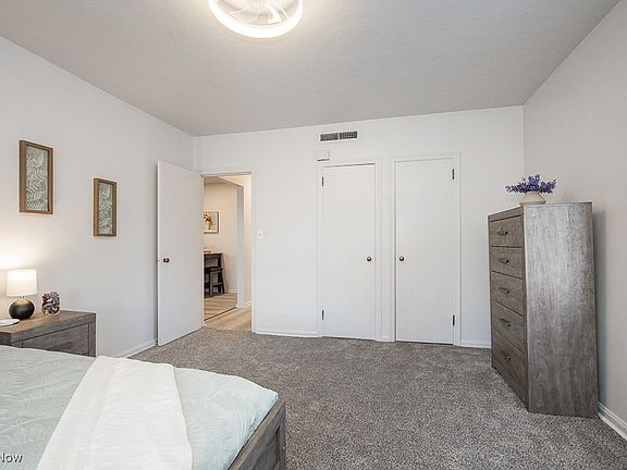 5th image of 15825 Van Aken Blvd APT 107-W
