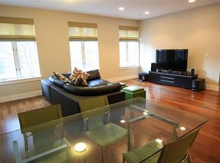 89 Willow Ave APT 300, Hoboken, NJ 07030