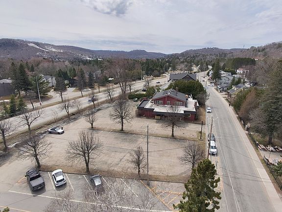 2nd image of 414 Rue Principale