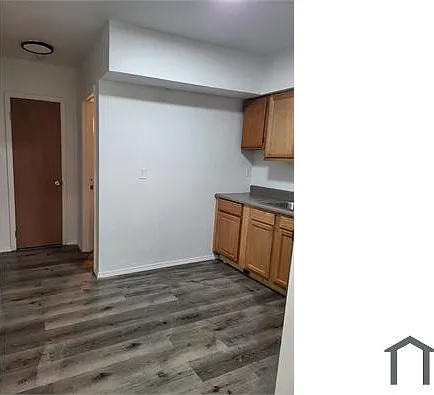 1720 Wright St #1 — Photo 9