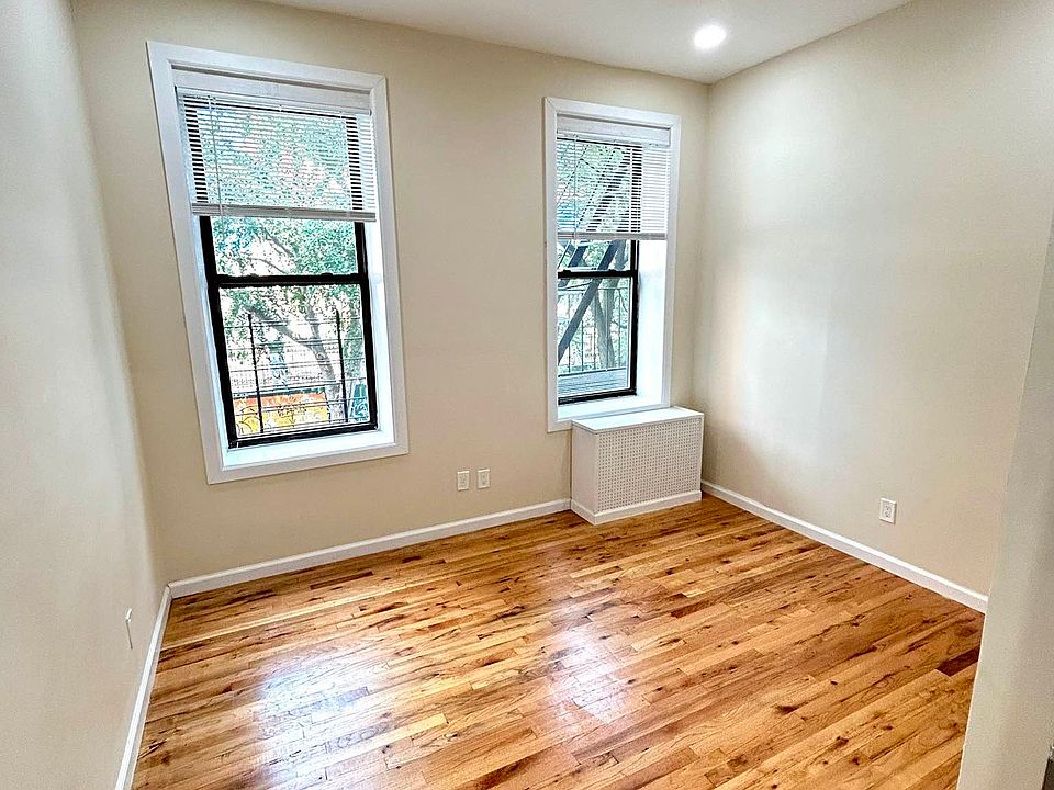1st image of 608 E 9th St APT 5