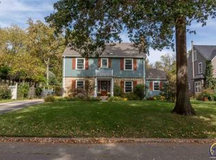 3114 SW 19th St, Topeka, KS 66604