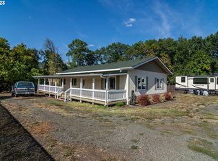 312 Tipton Rd, Roseburg, OR 97471