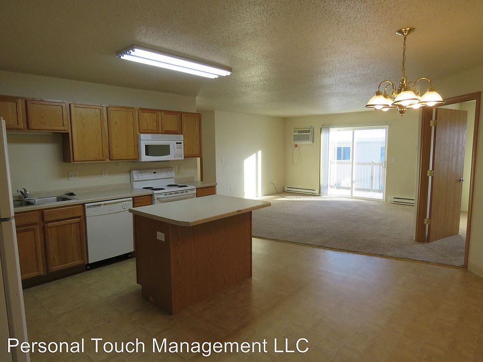 1st image of 402 26th St N APT 201