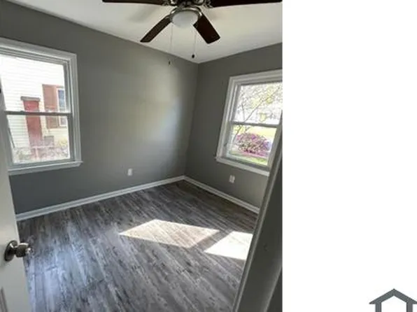 1507 Heron St, Savannah, GA 31415