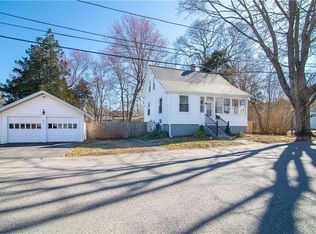 6 3rd St, Barrington, RI 02806