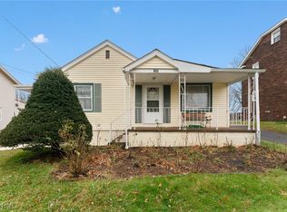 490 12th St, Campbell, OH