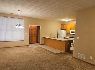 10302 Metalmark Ln #3, Roscoe, IL 61073