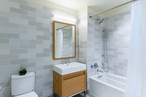 Sold by Nest Seekers International | media 15