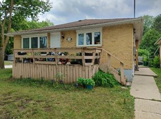 175 Grove St E #2, Barrie, ON L4M2P6
