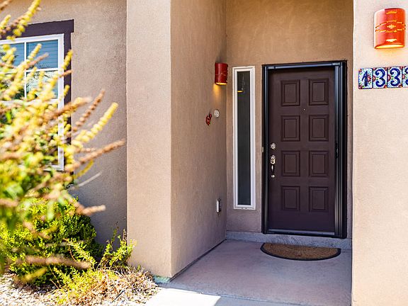 2nd image of 1333 Reynosa Loop SE
