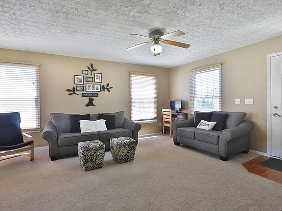 4th image of 8480 Old Ivory Way