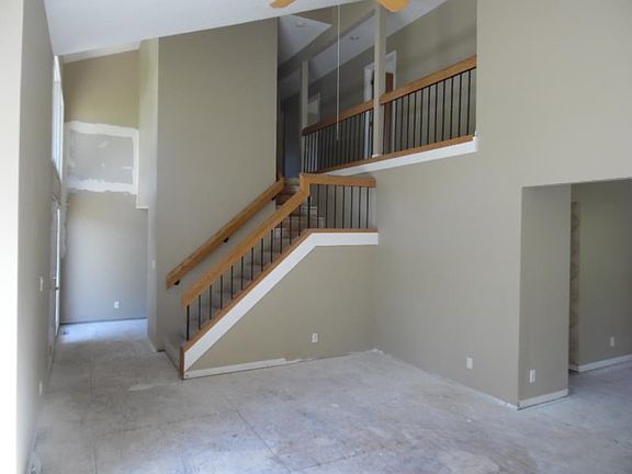 4th image of 5802 Allerton Dr